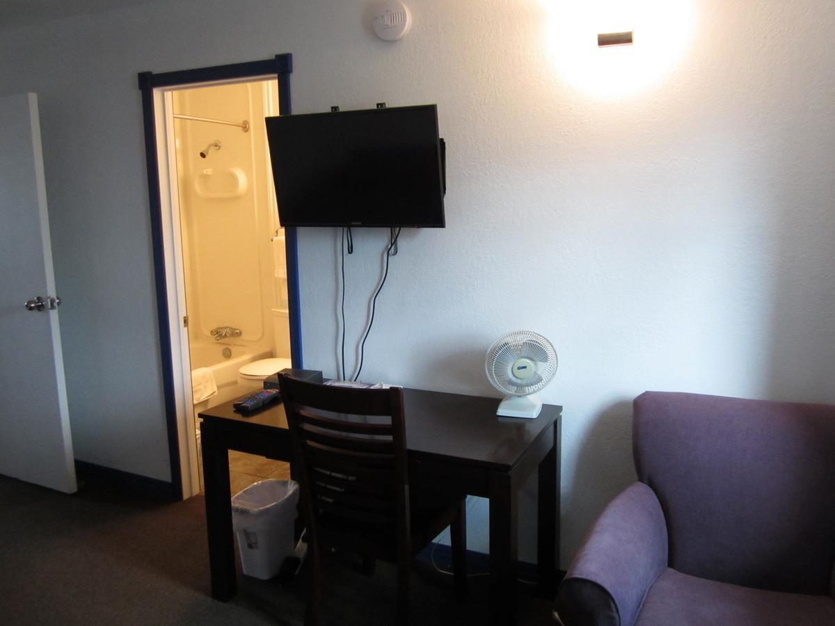 Nisutlin Trading Post Motel Teslin Kamer foto
