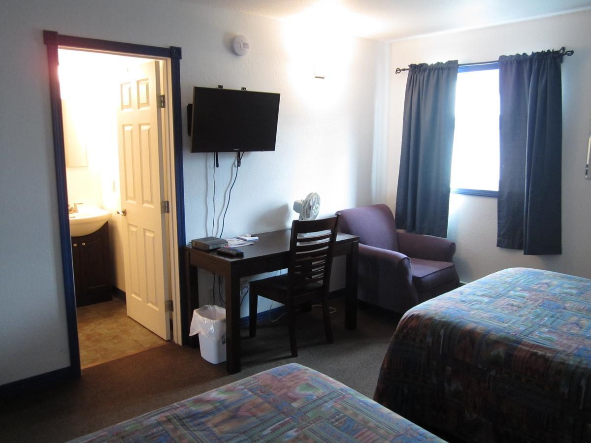 Nisutlin Trading Post Motel Teslin Kamer foto